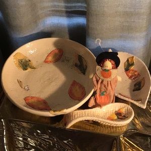 4 piece ceramic bowl , spoon ,serving dish
